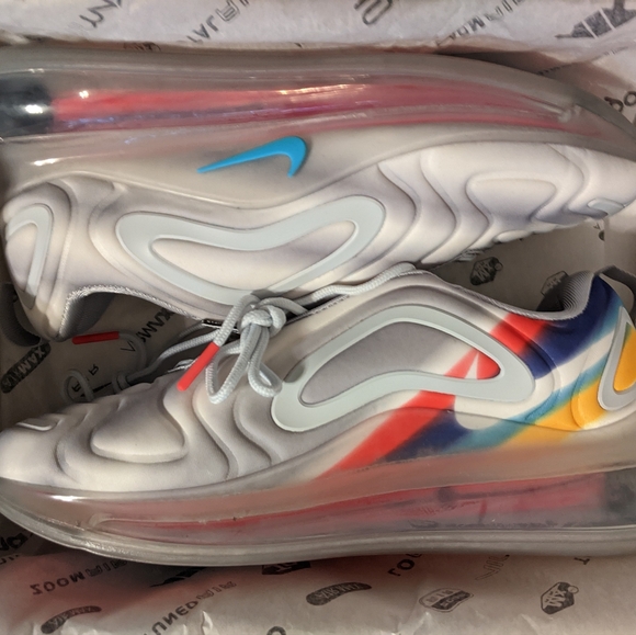 Nike Air Max 720 Wolf Grey Men's 9 - Picture 2 of 6